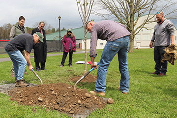 Tree_Planting_Ceremony_2022_WEB.gif